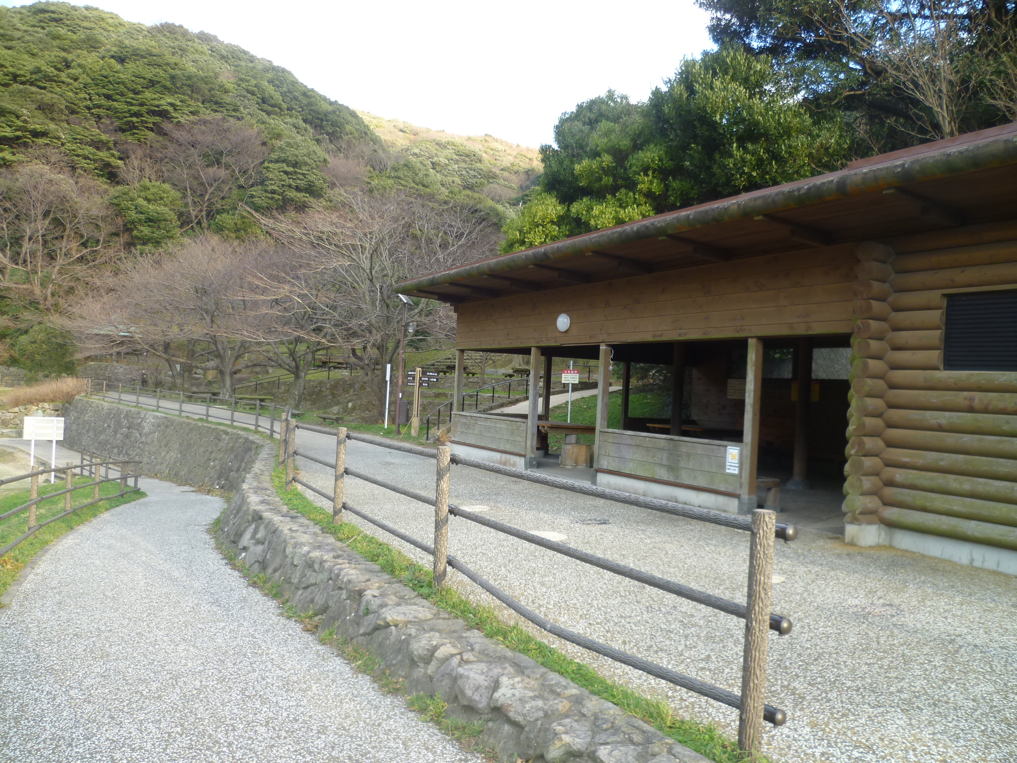 トイレ、休憩所