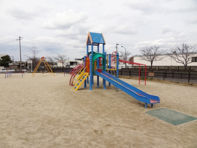 下上津役3丁目公園